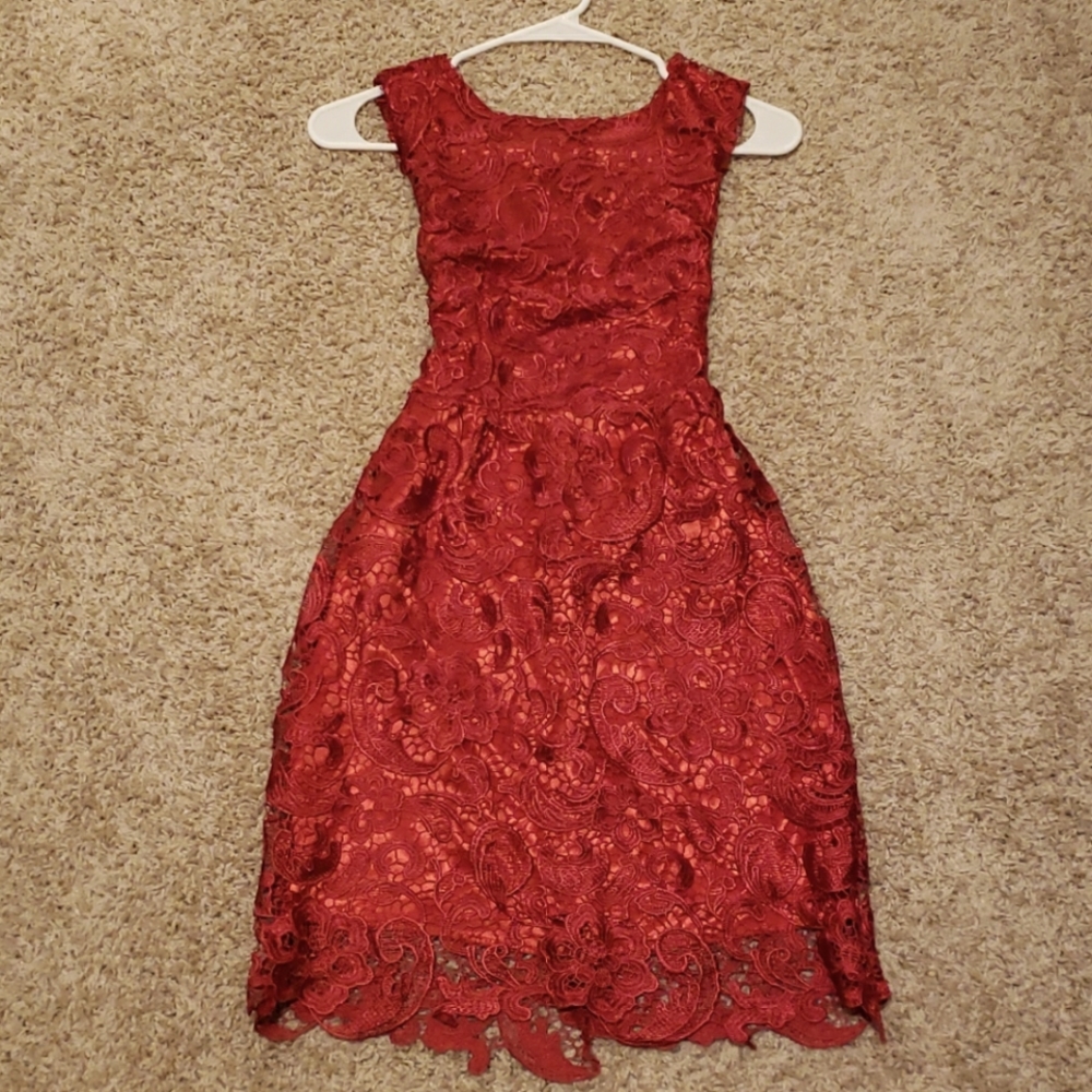 Red lace dress XS size